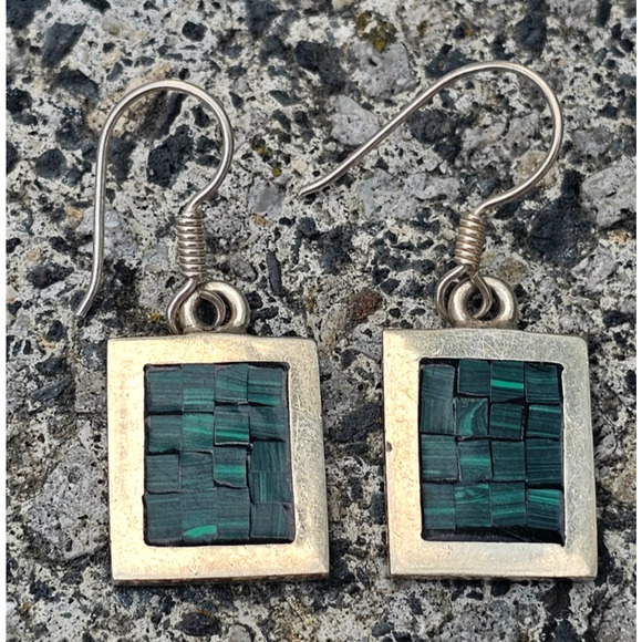 Vintage 925 Sterling Silver Malachite Dangle Earring Mexico 9/10" - Picture 1 of 3